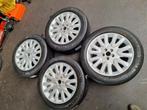 Jaguar xj 18 inch velgen met banden x350 x358, Ophalen of Verzenden, 18 inch, 225 mm, Zomerbanden
