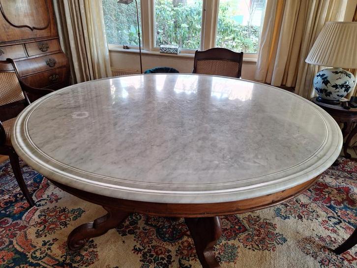 Marmeren tafel met teakhouten onderstel en 4 Regency stoelen, Antiek en Kunst, Antiek | Meubels | Tafels, Ophalen