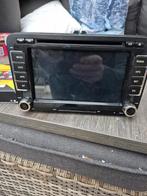 vw auto radio met cd speler en navigatie, Ophalen of Verzenden, Zo goed als nieuw