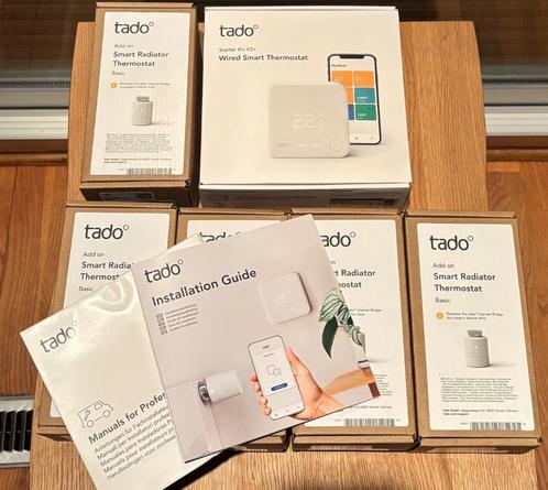 Tado starterskit V3 + 5 radiatorknoppen, Doe-het-zelf en Verbouw, Thermostaten, Nieuw, Slimme thermostaat, Ophalen of Verzenden