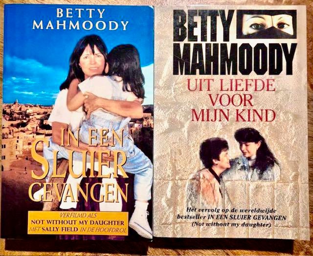Betty Mahmoody In een sluier gevangen, Boeken, Ophalen of Verzenden, Zo goed als nieuw