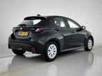 Toyota Yaris 1.5 Hybrid Active Limited (bj 2024, automaat), Auto's, 12 maanden, Gebruikt, Zwart, Bedrijf