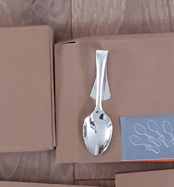 16 Zilveren marksman amuselepels NIEUW, Huis en Inrichting, Keuken | Bestek, Nieuw, Los bestek, Zilver, Ophalen of Verzenden