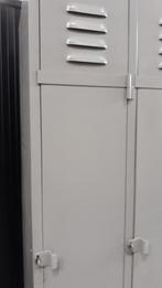 Vintage Locker/ kleding kasten, Huis en Inrichting, Ophalen, Gebruikt, Metaal