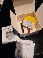 Shelly RGBW2 LED Controller NIEUW, Ophalen of Verzenden, Nieuw, Zender en Ontvanger