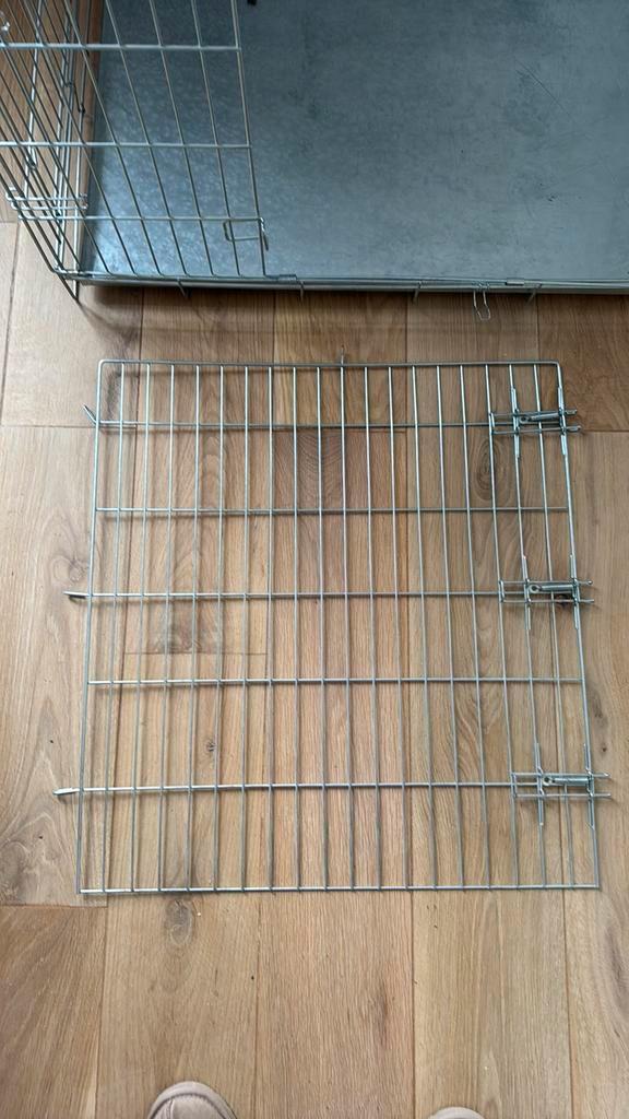 Scheidingspaneel hondenbench - 109x69x75cm, Dieren en Toebehoren, Hondenbenches, Zo goed als nieuw, Ophalen