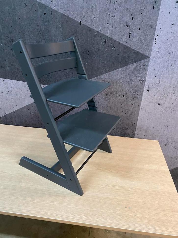 Tripp Trapp Antraciet Meegroeistoel, Kinderen en Baby's, Kinderstoelen, Gebruikt, Meegroeistoel, Ophalen