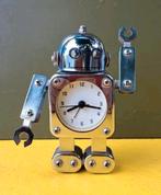 Robot Wekker - Verchroomd Staal - Utrecht, Ophalen of Verzenden, Gebruikt, Analoog, Wekker of Tafelklok