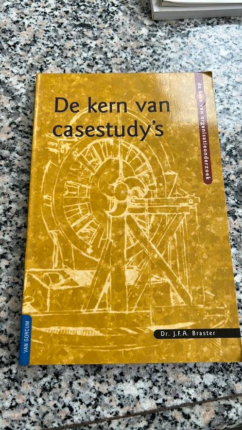 J.F.A. Braster - De kern van case-study, Boeken, Wetenschap, Zo goed als nieuw, Ophalen of Verzenden