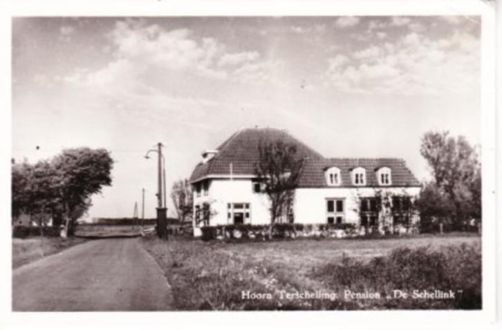 TERSCHELLING,- HOORN,-Pension ,,De Schellink'' 24-08, Verzamelen, Ansichtkaarten | Nederland, Gelopen, Waddeneilanden, 1940 tot 1960