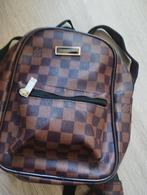 Rugzak Louis vuitton lookalike, Sieraden, Tassen en Uiterlijk, Tassen | Rugtassen, Ophalen, Zo goed als nieuw