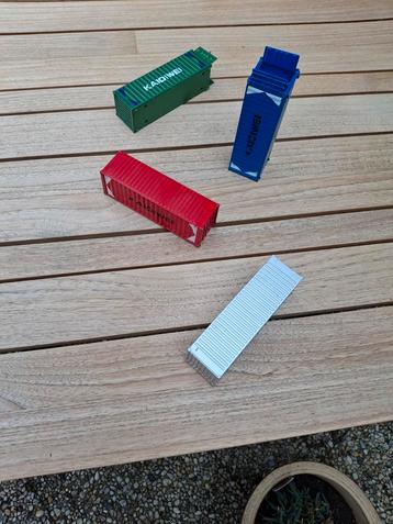 Metalen Zeecontainers beschikbaar voor biedingen