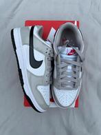 Nike Dunk Low Light Iron Ore - Maat 38, Kleding | Dames, Schoenen, --, Nieuw, Ophalen of Verzenden, Sneakers of Gympen