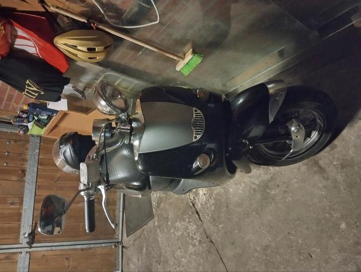 aprilia moijto, Fietsen en Brommers, Minibikes, Midibikes en Pitbikes, Gebruikt, Overige typen, Ophalen