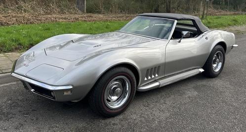 Chevrolet CORVETTE Corvette C3 427 Tri-power L68 1968, Auto's, Oldtimers, Particulier, Chevrolet, Benzine, Handgeschakeld, Zilver of Grijs