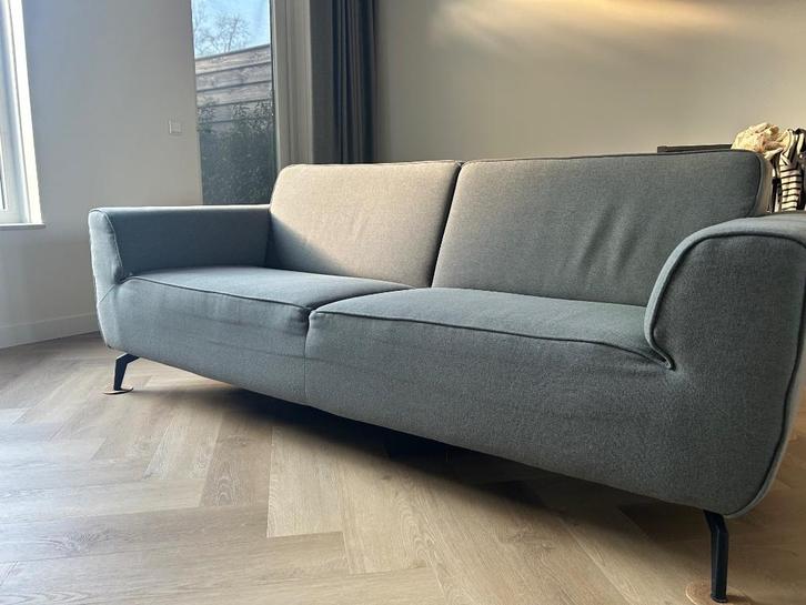 Groene bank - 2.5 zits, Huis en Inrichting, Banken | Bankstellen, Zo goed als nieuw, Rechte bank, Driepersoons, 200 tot 250 cm