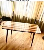 Bulgaarse Mahonie Tafel met Messing Details, Huis en Inrichting, Gebruikt, 100 tot 150 cm, Mid cenury ,Vintage, Ophalen of Verzenden