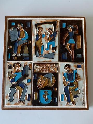 Mooie wanddecoratie Henk Potters keramiek (Tilburg 1962) beschikbaar voor biedingen