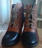 Laura Vita Enkellaarsjes zwaart en bruin, Kleding | Dames, Schoenen, Zwart, Lage of Enkellaarzen, Ophalen of Verzenden, Zo goed als nieuw