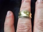 Gouden prachtig ring 585 kr ring met diamantjes, Ophalen of Verzenden