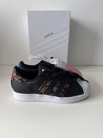 Adidas Superstar W FW3693 - maat 36 2/3, Adidas, Zwart, Nieuw, Ophalen of Verzenden