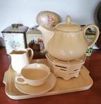 Art Deco theepot en melkkan Elsterwerda GMBH 1038. Botergeel, Antiek en Kunst, Antiek | Keramiek en Aardewerk, Ophalen of Verzenden