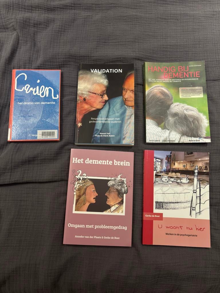 Boeken over dementie - Carien, Validation, Handig bij dement, Ophalen of Verzenden, Zo goed als nieuw, Ziekte en Allergie