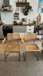 Vintage rotan stoelen (kapot), Huis en Inrichting, Stoelen, Ophalen, Gebruikt, Twee, Bruin