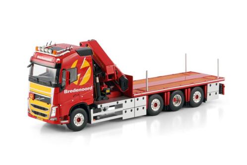 Bredenoord; VOLVO FH4 GLOBETROTTER 8X2 TRIDEM WITH PALFINGER, Hobby en Vrije tijd, Modelauto's | 1:50, Nieuw, Bus of Vrachtwagen