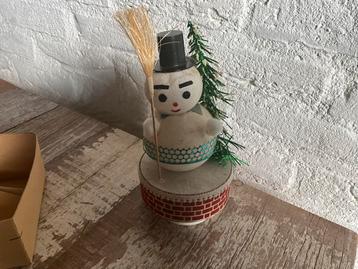 RETRO MUZIEKDOOS KERSTMAN beschikbaar voor biedingen