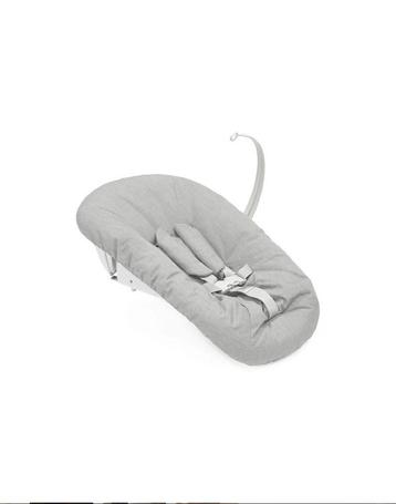 Stokke tripp trapp Newborn Set met speelgoedhanger - Grijs beschikbaar voor biedingen