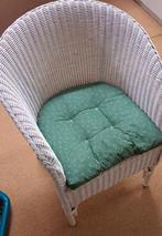 rotan stoel, kleur wit, Huis en Inrichting, Ophalen, Gebruikt, Wit, Riet of Rotan
