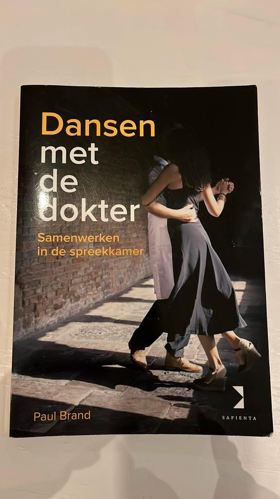 Paul Brand - Dansen met de dokter, Boeken, Wetenschap, Zo goed als nieuw, Ophalen of Verzenden