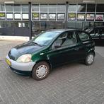 Toyota Yaris 1.0-16V VVT-i Terra, Gebruikt, 4 cilinders, 400 kg, 68 pk