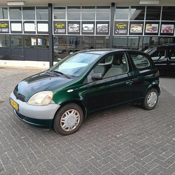 Toyota Yaris 1.0-16V VVT-i Terra, Auto's, Toyota, Te koop, Yaris, ABS, Airbags, Boordcomputer, Metallic lak, Radio, Startonderbreker