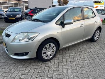Toyota Auris 1.6-16V Sol Business Leer,Navigatie Garantie beschikbaar voor biedingen