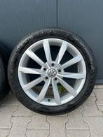 VW Golf 7 Dijon 17 inch velgen met zomerbanden, Auto-onderdelen, Banden en Velgen, Gebruikt, Ophalen of Verzenden, Hooghwerffbanden@outlook.com