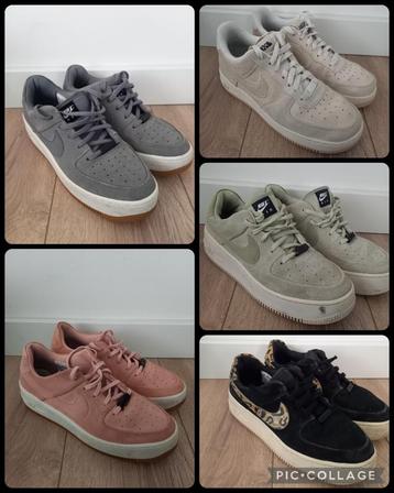 Nike Air Force 1 sneaksers 39 en 40 beschikbaar voor biedingen
