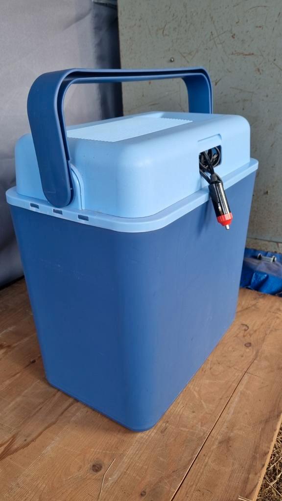Tristar electrische koelbox 24 liter met aansluiting auto., Caravans en Kamperen, Koelboxen, Gebruikt, Koelbox, Elektrisch, Ophalen of Verzenden