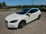 Mooie Volvo V40 met Luxe Summum uitvoering 1.6 T3 150PK Wit, Auto's, Volvo, Voorwielaandrijving, 4 cilinders, Wit, Origineel Nederlands