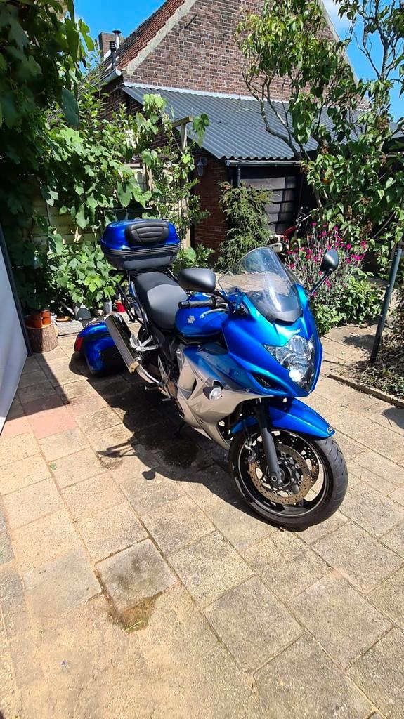 GSX 650F  met 3 GIVI koffers met middenbok, Motoren, Motoren | Suzuki, Particulier, Sport, meer dan 35 kW, 4 cilinders, Ophalen