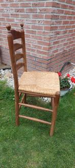 Stevige houten stoelen met biezenmat zitting, Ophalen, Gebruikt, Bruin, Vijf, Zes of meer stoelen