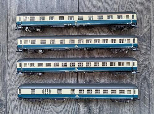 Roco DB sneltreinrijtuigen blauw-beige exact 1/87, Hobby en Vrije tijd, Modeltreinen | H0, Zo goed als nieuw, Wagon, Gelijkstroom