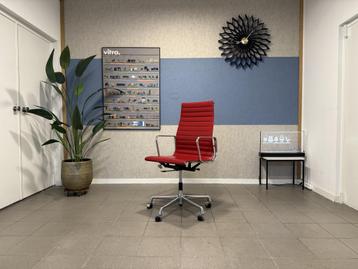 De Designwinkel - Originele tweedehands designmeubels! beschikbaar voor biedingen