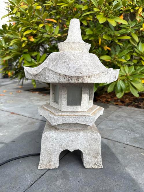 Verlichte Japanse Pagode Tuinlantaarn, Tuin en Terras, Tuinbeelden, Gebruikt, Overige typen, Ophalen