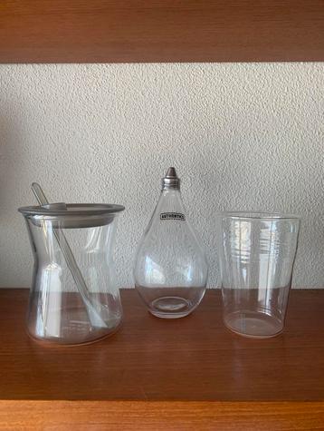 Design modernist 90s Authentics/ Seletti glas beschikbaar voor biedingen