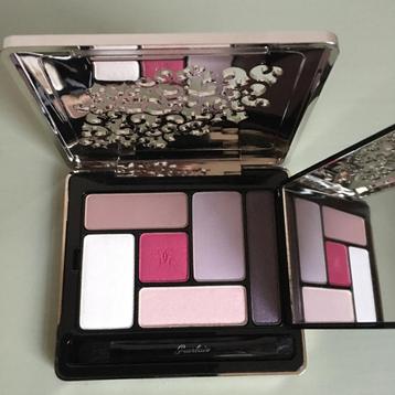 Guerlain Oogschaduwpalette Rue De Rivoli 7,3gr. beschikbaar voor biedingen