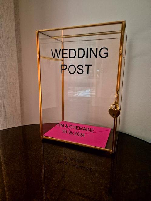Te Huur enveloppe box gepersonaliseerd, Hobby en Vrije tijd, Feestartikelen | Verhuur, Zo goed als nieuw, Geboorte of Huwelijk