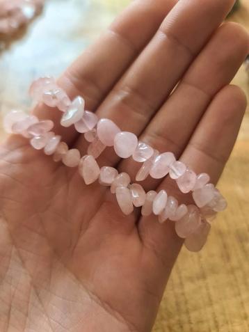 Rozenkwarts Armband  beschikbaar voor biedingen