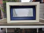 Badkamerraam met hardhouten kozijn en melkglas, Doe-het-zelf en Verbouw, Kozijnen en Schuifpuien, Gebruikt, Raamkozijn, Minder dan 75 cm